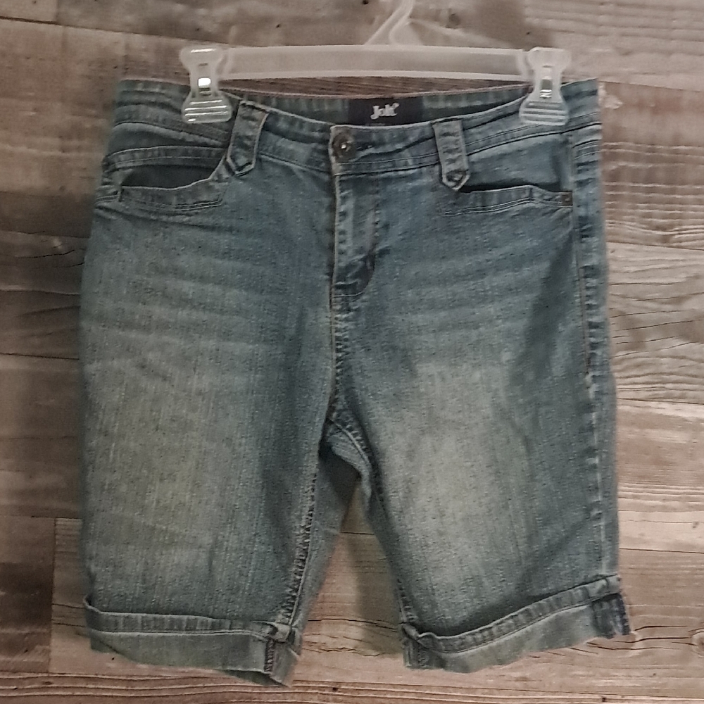 Jolt Blue Denim Cuffed Shorts